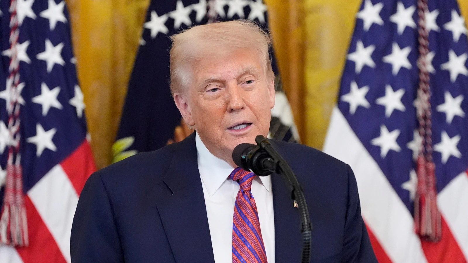Maria Farmer shares a troubling experience with Donald Trump from 1995 amid the ongoing Epstein controversy.
