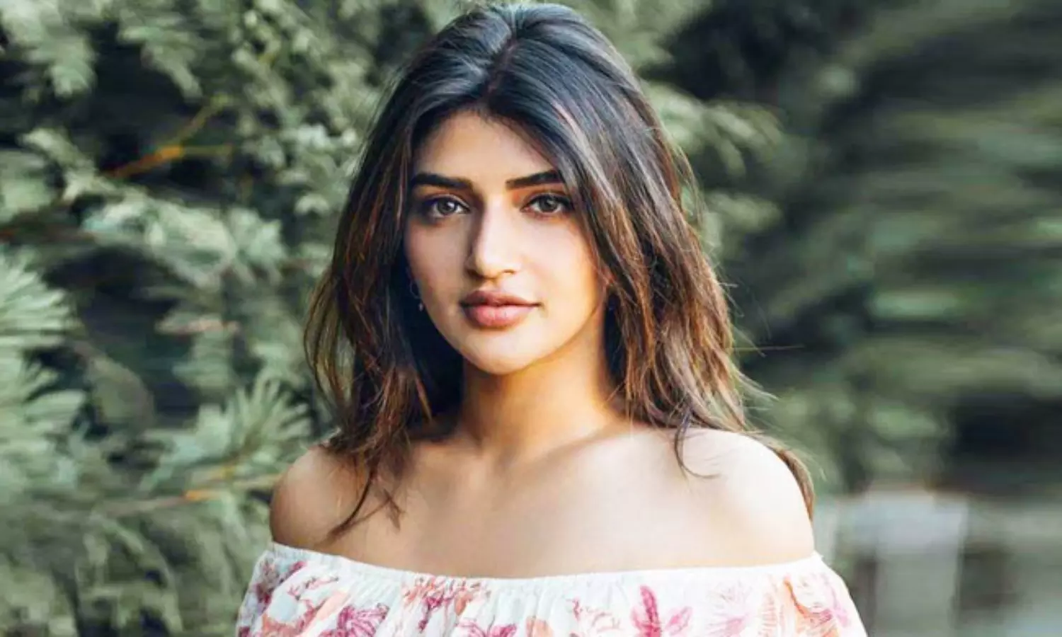Sreeleela clarified she won’t consider marriage until 30 and currently has no space for love in her life, focusing only on her film career.