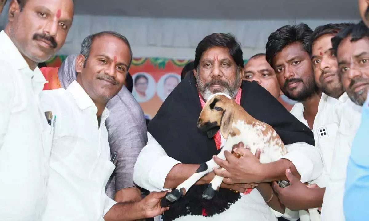 Bhatti Vikramarka rules out Karnataka-style power sharing in Telangana, says the Congress govt functions with strong teamwork and unity.