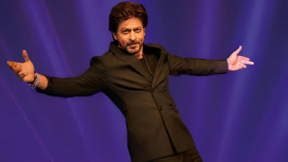 Shah Rukh Khan was injured while performing a stunt on the set of his upcoming film 'King'. Action sequence halted shooting.