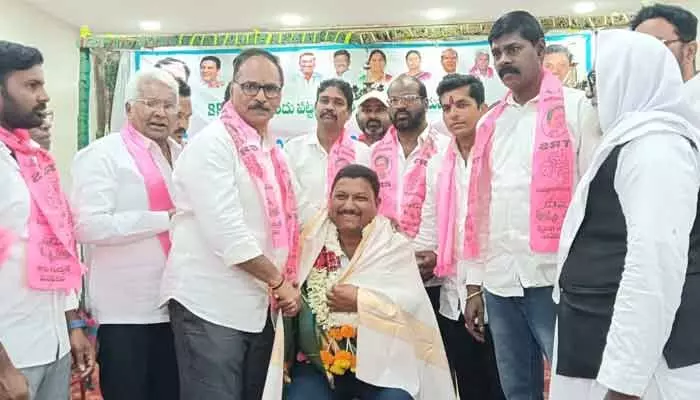 MD Abdul Jabbar was honored as the new TRS town president and pledged to work tirelessly for the party’s development.