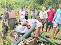 Three farm motors were stolen in Bayyaram mandal. Tenant farmers filed a complaint with the police.