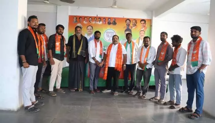 Mancherial BJP chief welcomes youth into party, urging them to strengthen BJP and support local elections.